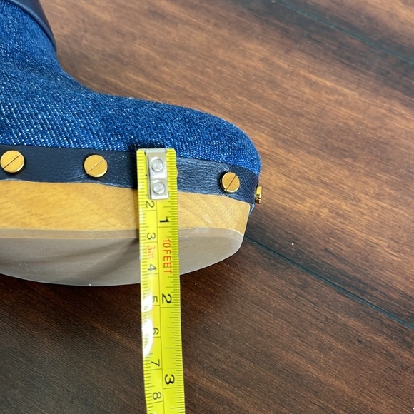 VERONICA BEARD Dacey Blue Denim Buckle Clogs size 7 New - Picture 11 of 12